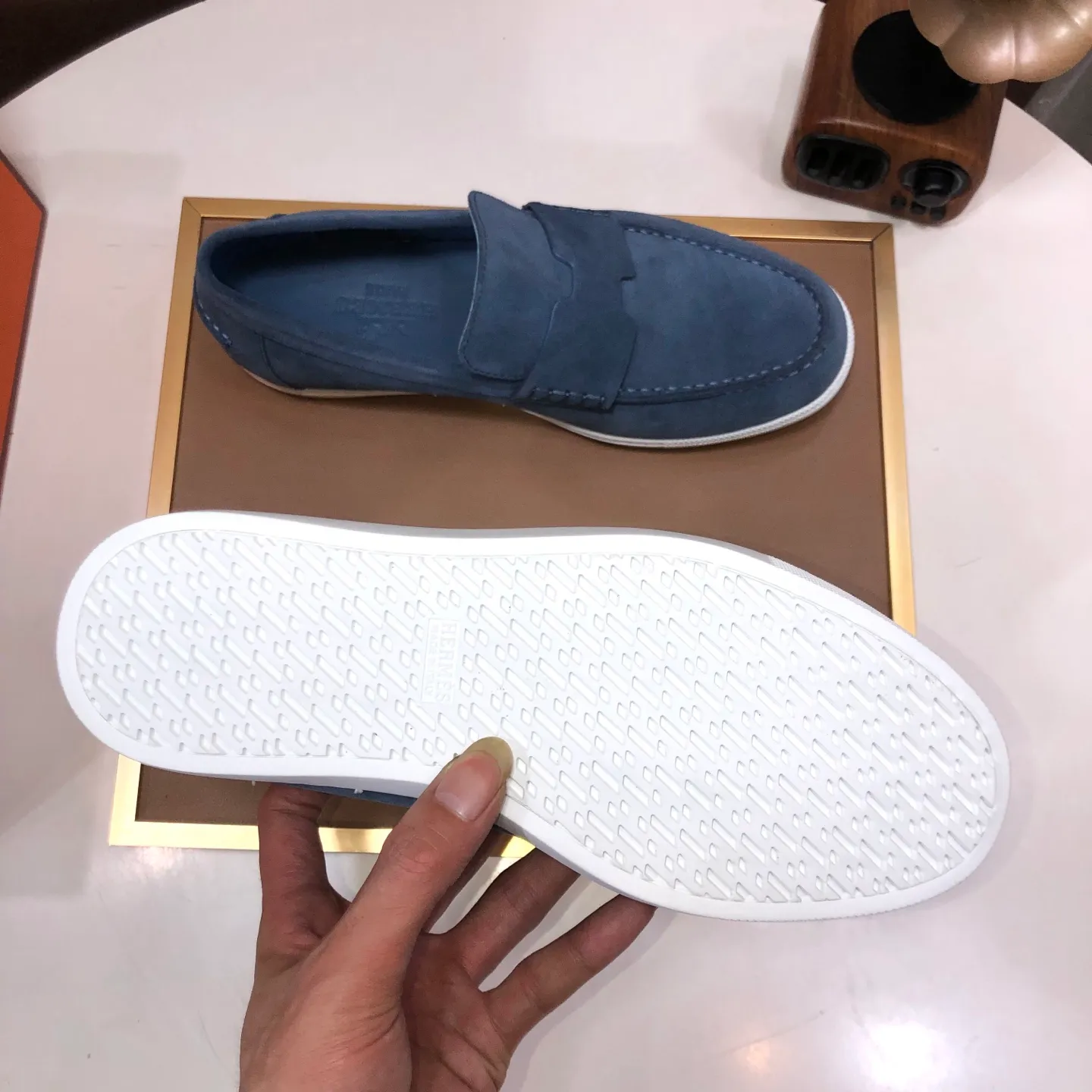 Men's shoes💰560💰[HERMES] (cowhide lining)🍀Italian top luxury🍀He does not pursue novel styles and gorgeous colors, but attracts the favor of successful men with his flawless, elegant and classic style. Formal leather shoes This very comfortable, simple and stable style allows you to easily match any style! The pattern is absolutely 1:1 refined from the original case, and we strive for excellence in materials, imported cowhide + cowhide lining💪💪💪extraordinary texture👍! .Code number: 39-45 (45 customized)